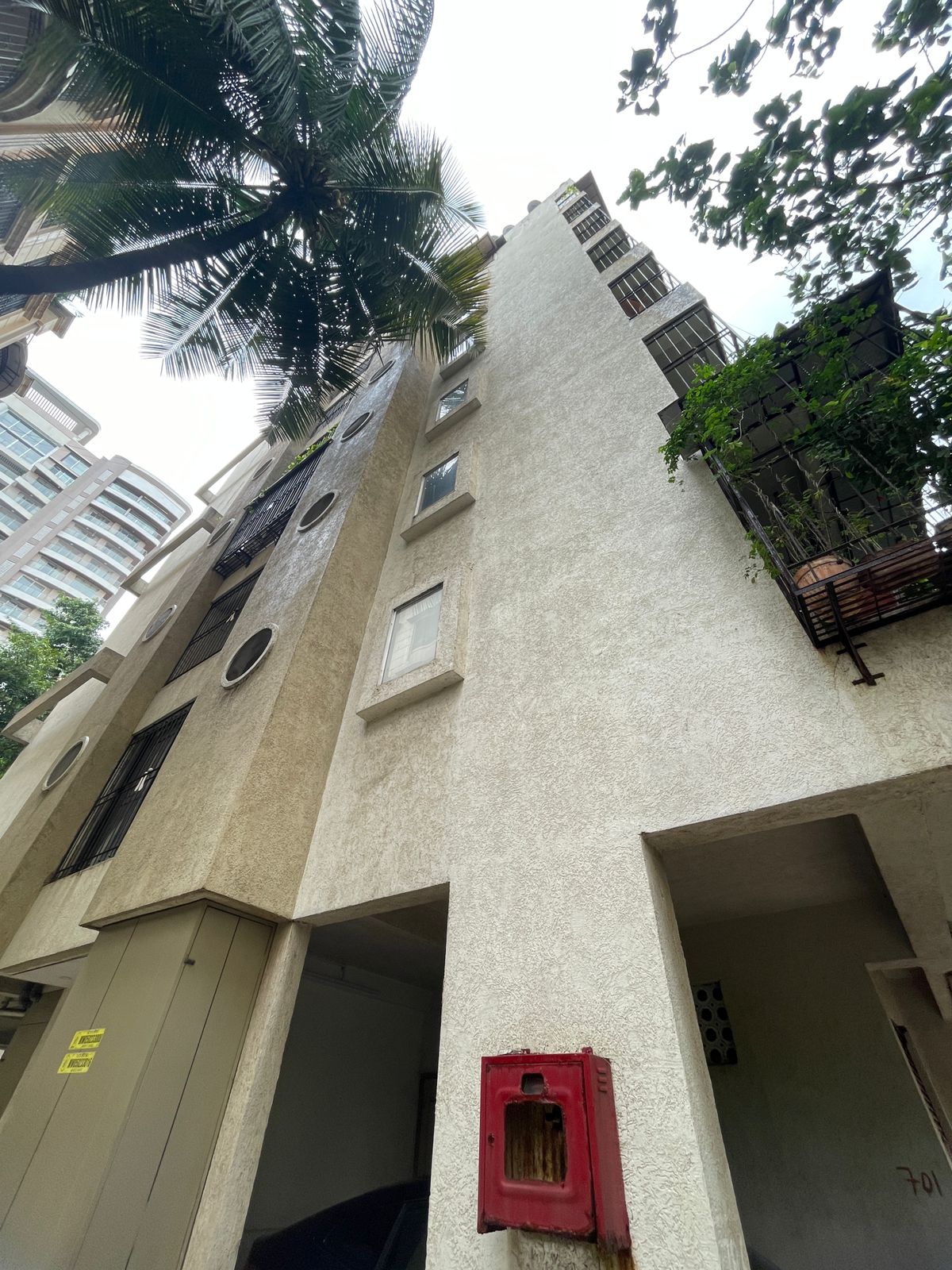 3.5 BHK + Pooja Room Apartment For Rent in Gemini Malhotra Residency