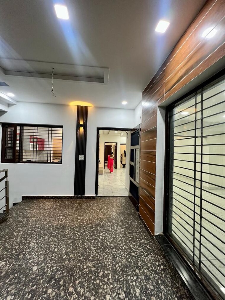 Room, sunny enclave 4 Bedroom 105 Sq.Yd. Independent House In Sunny Enclave Mohali 8642713