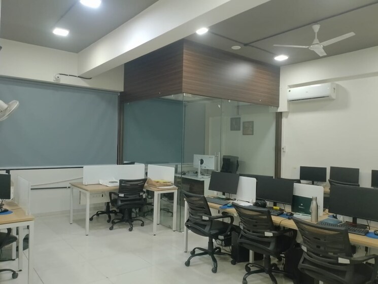 Team Area, science city Commercial Office Space 1035 Sq.Ft. In Science City Ahmedabad 8642666