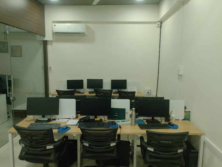 Team Area, science city Commercial Office Space 1035 Sq.Ft. In Science City Ahmedabad 8642666