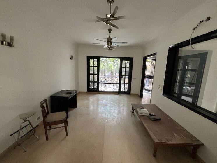 Room, eros-rosewood-city 6 Bedroom 3700 Sq.Ft. Villa In Sector 49 Gurgaon 8642734