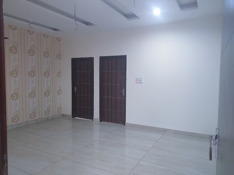 Room, dhakoli 3 Bedroom 1000 Sq.Ft. Builder Floor In Dhakoli Zirakpur 8642718