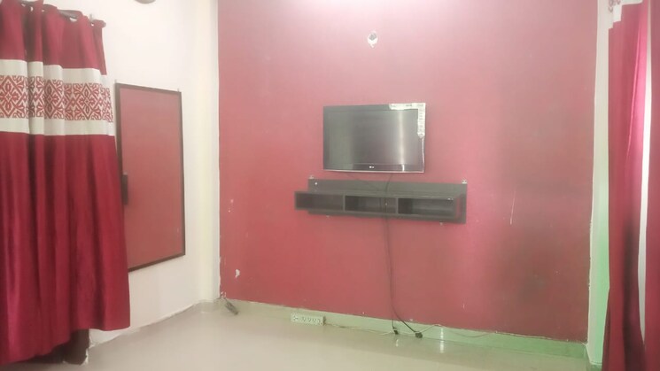 Room, ambala highway 1 Bedroom 600 Sq.Ft. Builder Floor In Ambala Highway Zirakpur 8642749
