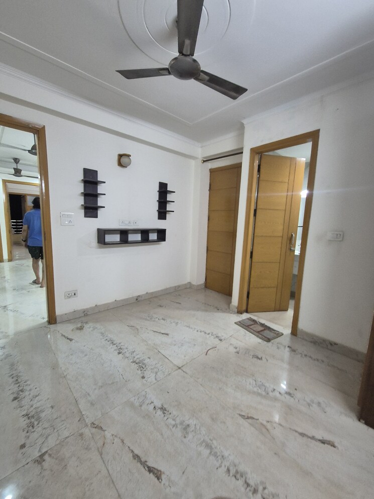 Room, palm-residency-chhatarpur 3 Bedroom 1200 Sq.Ft. Apartment In Chattarpur Delhi 8642759