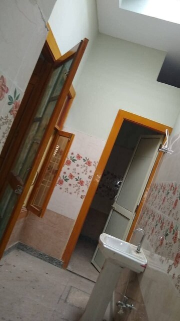 Furnished Amenities in 3 BHK Independent House at Abdullapur – for Sale