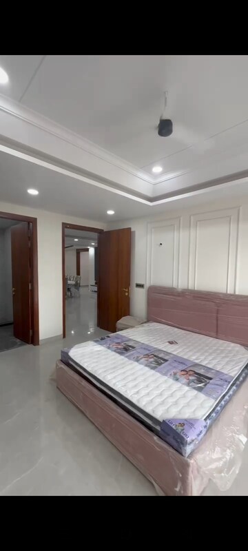 5 BHK Builder Floor For Sale in TDI The Retreat, Sector 89