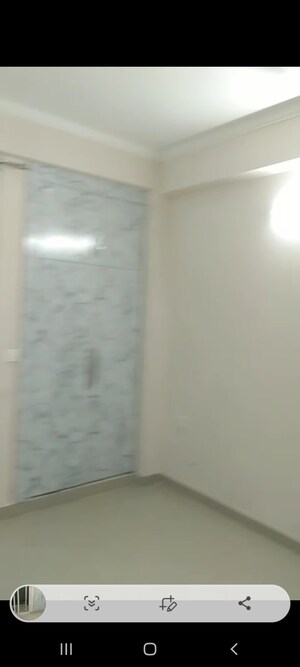 Room in 3.5 BHK Apartment at Aaradhyam Golf Homes, Tech Zone 4 Greater Noida – for Sale