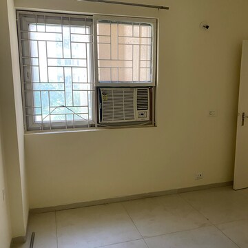Room in 3 BHK Apartment at Tulip Violet, Palda Dhaani – for Rent