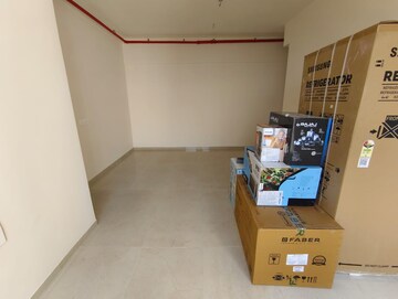 Furnished Amenities in 3 BHK Apartment at Piramal Vaikunth, Balkum Pada – for Rent