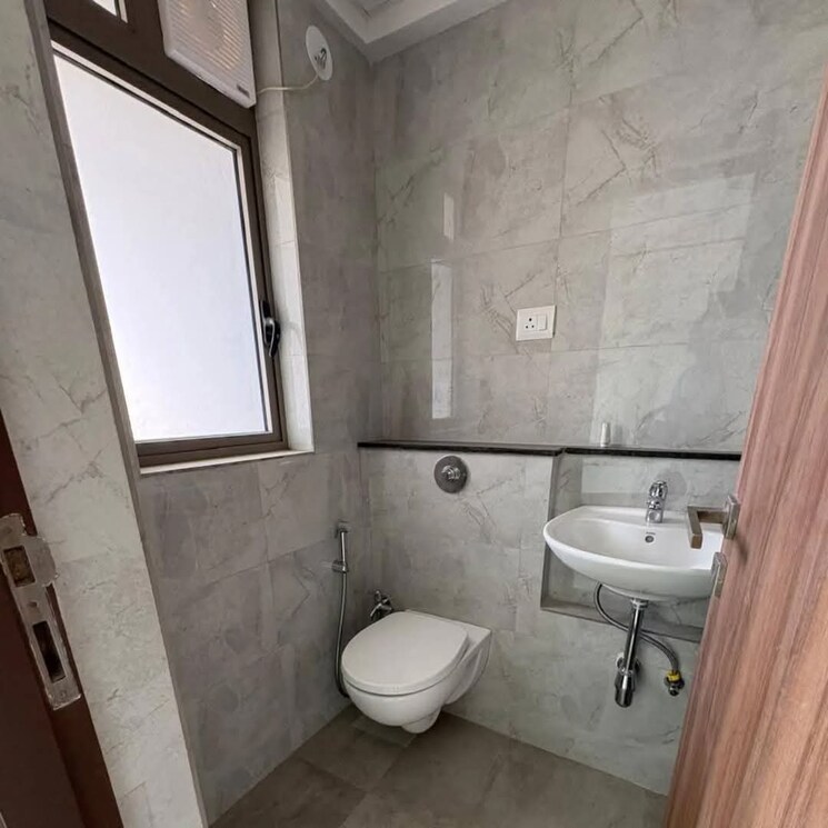 Bathroom, sheth-irene 2 Bedroom 665 Sq.Ft. Apartment In Malad West Mumbai 8642890