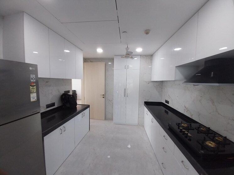 Kitchen, lodha-world-view 3 Bedroom 1804 Sq.Ft. Apartment In Worli Mumbai 8642931