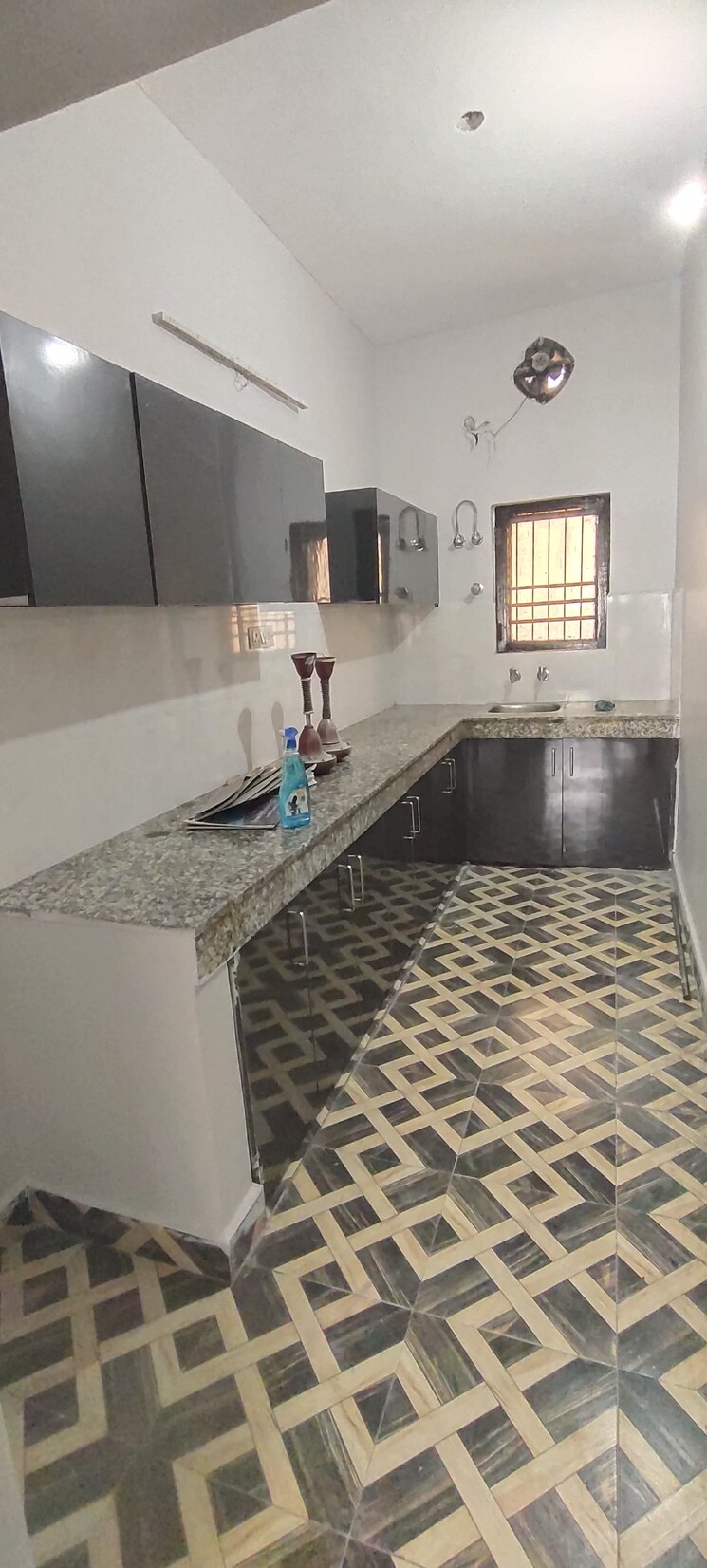 Kitchen, pioneer-park-phase-1 2 Bedroom 1200 Sq.Ft. Apartment In Sector 61 Gurgaon 8642980