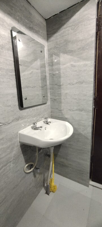 Bathroom in 2 BHK Apartment at Pioneer Park Phase 1, Sector 61 – for Rent