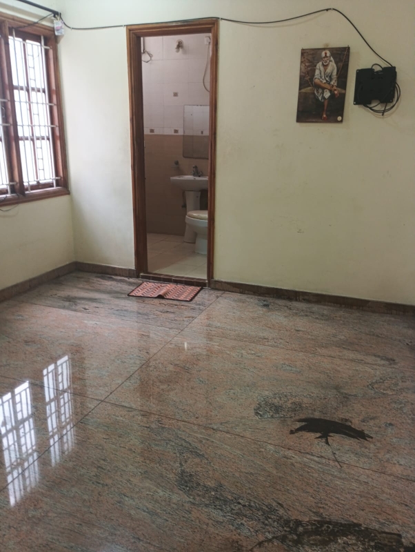 2 BHK + Pooja Room Builder Floor For Rent in Koramangala