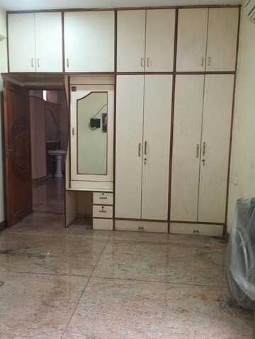 Building Lobby in 2 BHK Builder Floor at Koramangala – for Rent