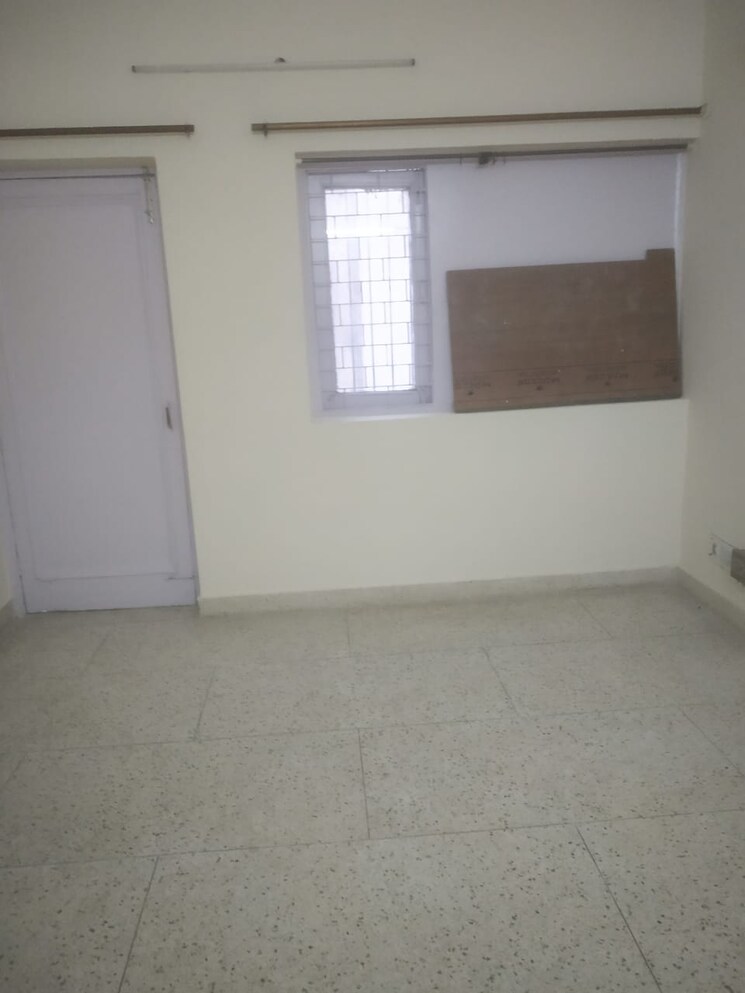 Room, greater kailash ii 3 Bedroom 1800 Sq.Ft. Builder Floor In Greater Kailash ii Delhi 8643061