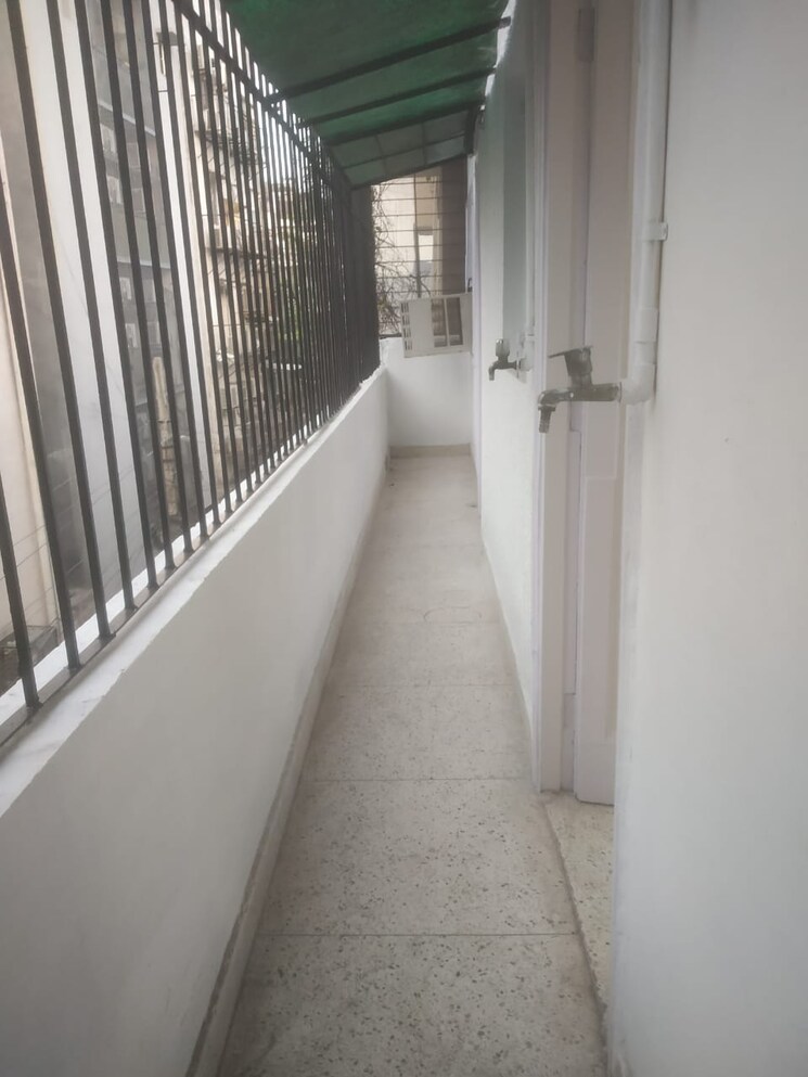 Balcony, greater kailash ii 3 Bedroom 1800 Sq.Ft. Builder Floor In Greater Kailash ii Delhi 8643061