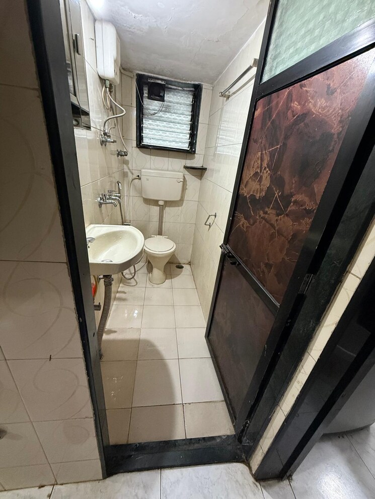 Balcony, cubic-mall 2 Bedroom 550 Sq.Ft. Apartment In Chembur Mumbai 8643150