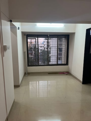 Bedroom in 2 BHK Apartment at Sindhi Society, Chembur – for Rent