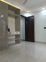 4 BHK 300 Sq.Yd. Builder Floor in Sarvodaya Enclave