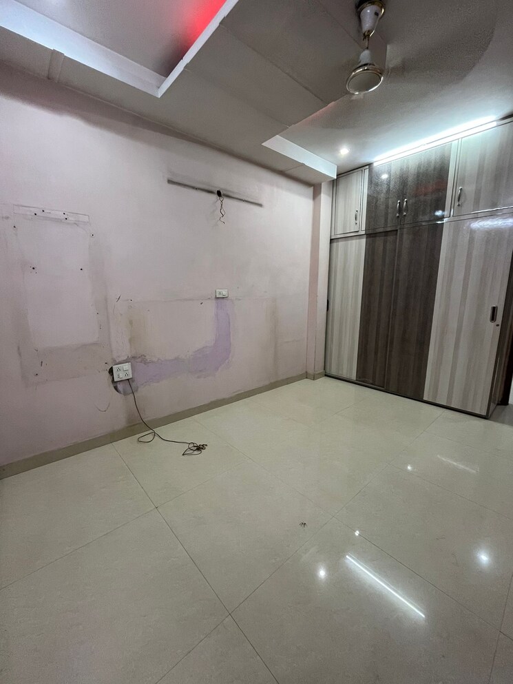Room, ashok nagar 2.5 Bedroom 900 Sq.Ft. Builder Floor In Ashok Nagar Delhi 8643209