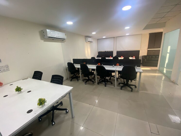 Team Area, noida central Commercial Office Space in IT/SEZ 1600 Sq.Ft. In Noida Central Noida 8643259