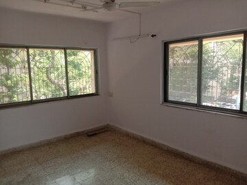 Room in 2 BHK Apartment at Liberty CHS, Vashi Sector 17 – for Rent