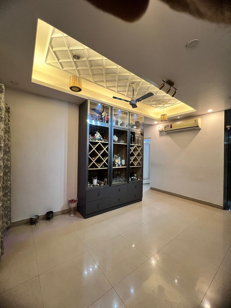 Room, orchid-island 3.5 Bedroom 1700 Sq.Ft. Builder Floor In Sector 51 Gurgaon 8643317