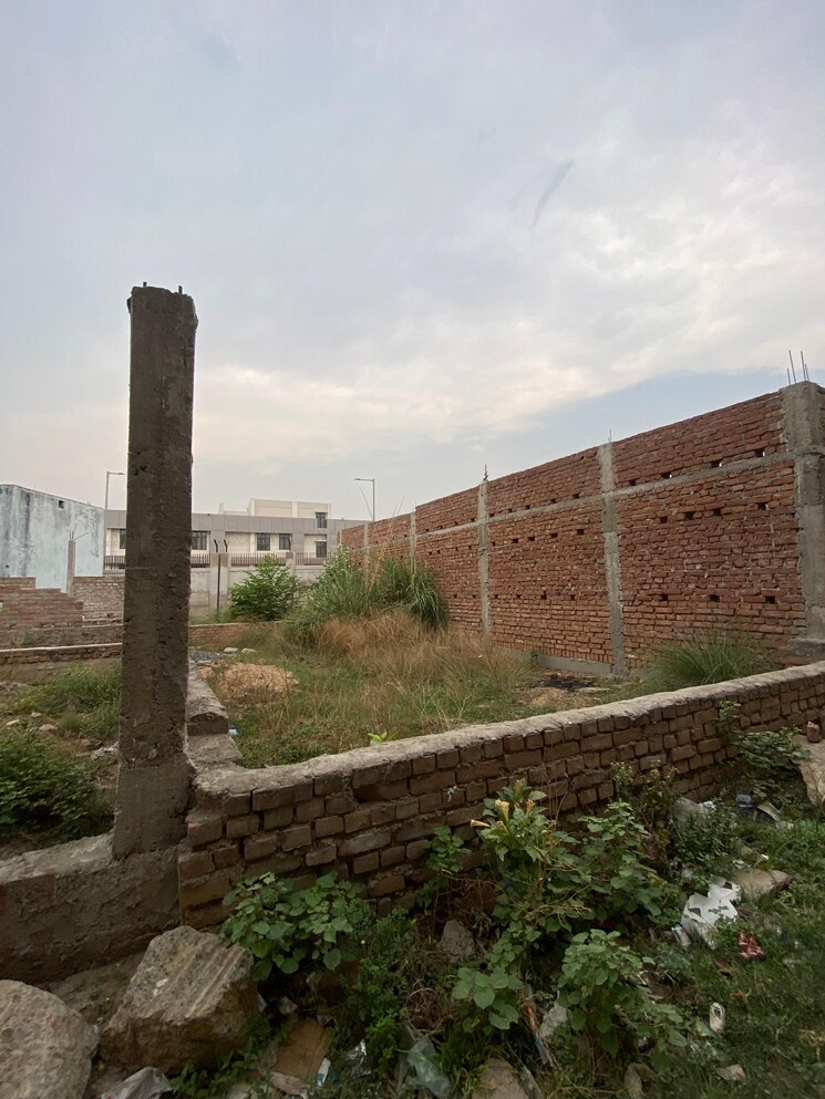 undefined, maruf ganj  1005 Sq.Ft. Plot In Maruf Ganj Patna 8643365