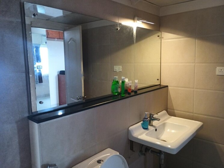 Attached Bathroom, aparna-hillpark-lake-breeze 3 Bedroom 1835 Sq.Ft. Apartment In Chanda Nagar Hyderabad 8643304