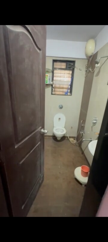Bathroom in 2.5 BHK Apartment at Sai Siddhi Tower, Ghatkopar East – for Rent