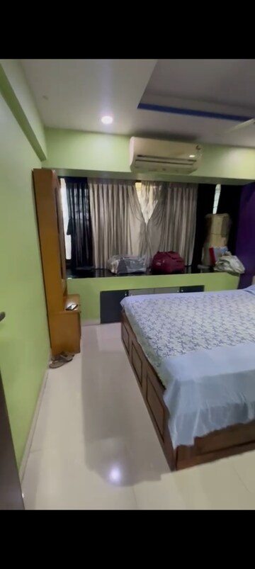 2.5 BHK Apartment For Rent in Sai Siddhi Tower, Ghatkopar East