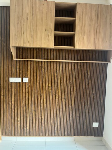 Furnished Amenities in 1 BHK Apartment at Andheri West – for Sale