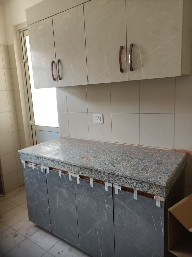 Bathroom, lotus-panache 4 Bedroom 2794 Sq.Ft. Apartment In Sector 110 Noida 8643390