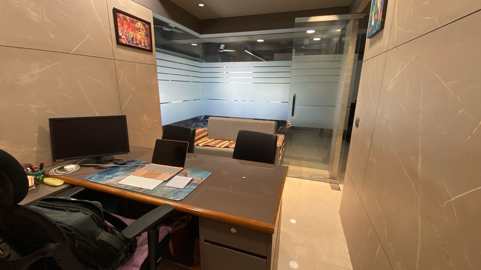 Office Space For Rent in Iscon Emporio