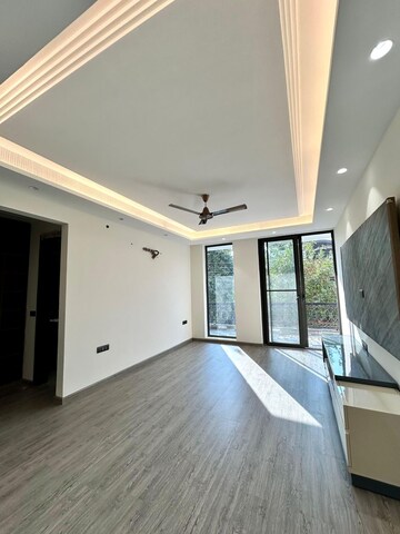 Kitchen in 3 BHK Builder Floor at Palam Vihar – for Sale