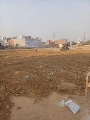  Plot For Sale in Dheeraj Nagar