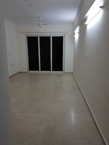 Building Lobby in 2.5 BHK Apartment at Hiranandani Meadows, Manpada – for Rent