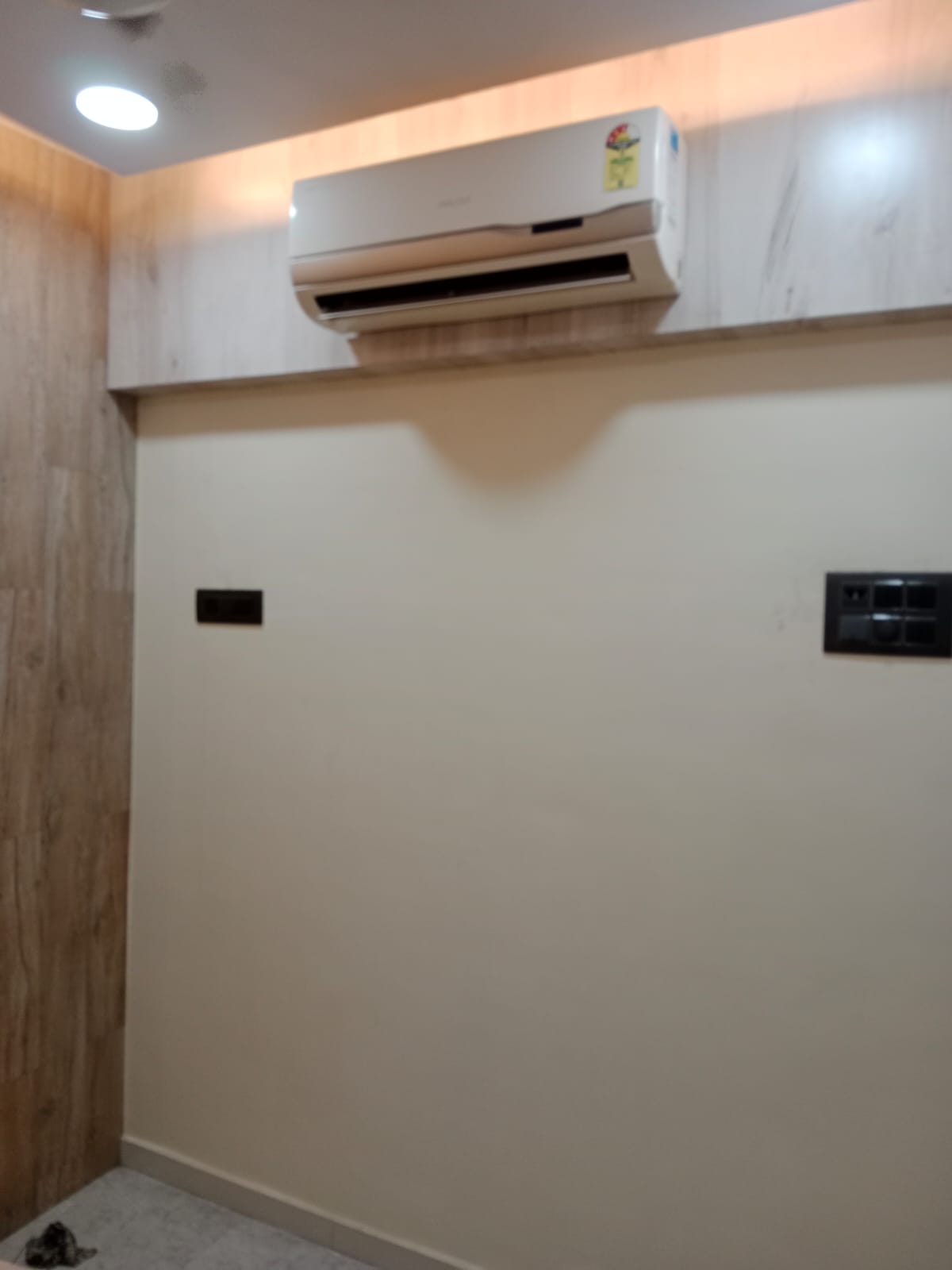 1 BHK Apartment For Rent in Shivam Society 