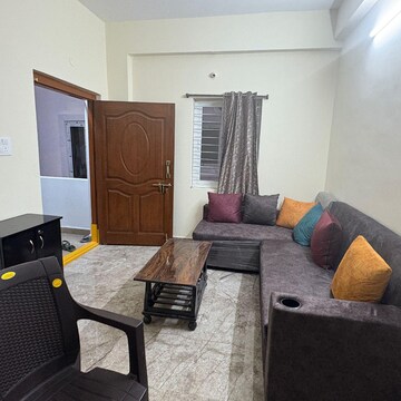 2 BHK Builder Floor For Rent in Financial District