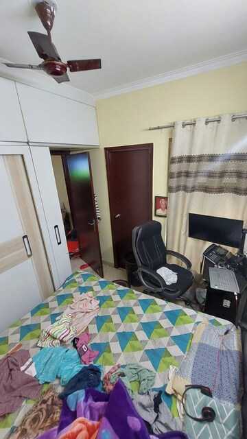 Master Bedroom in 2.5 BHK Apartment at Geotech Pristine Avenue, Sector 16c Greater Noida – for Rent