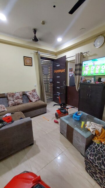 Living Room in 2.5 BHK Apartment at Geotech Pristine Avenue, Sector 16c Greater Noida – for Rent