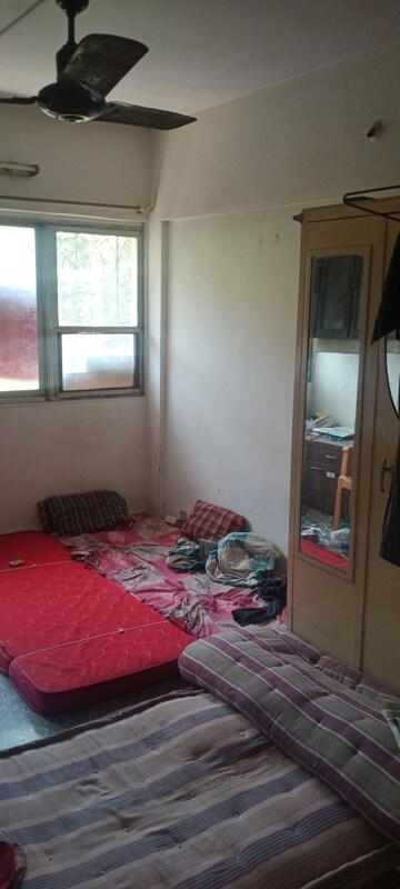 Bedroom in 2 BHK Apartment at Poonam Pragati, Andheri East – for Rent