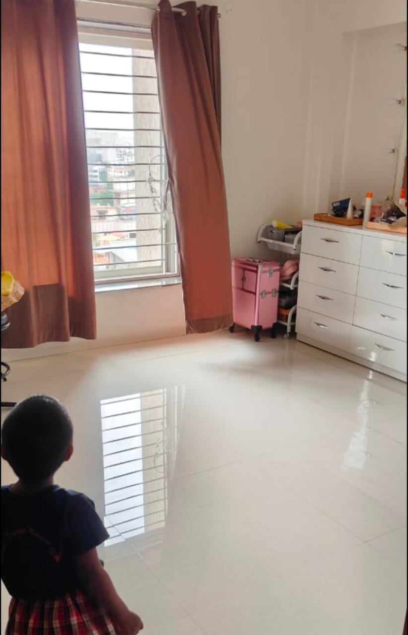 2 BHK + Extra Room 1024 Sq.Ft. Apartment in GKG The Kings Way