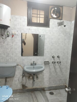 Bathroom in 3 BHK Apartment at Vastu Apartments, Sector 55 – for Sale