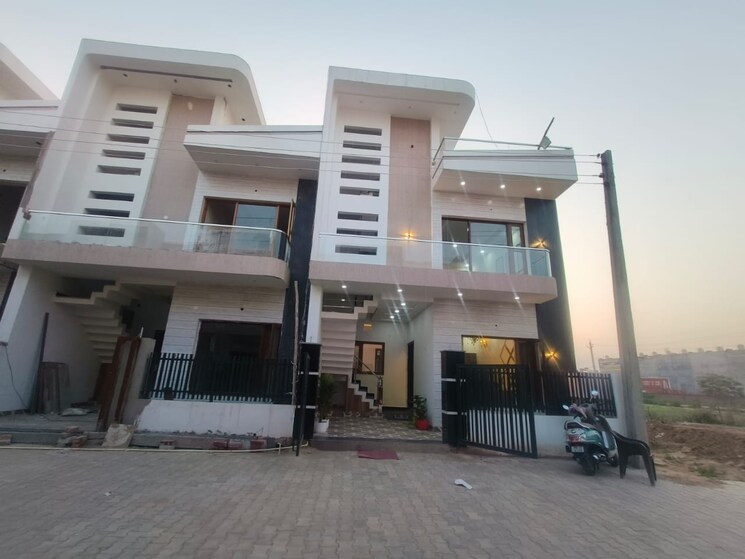 Exterior View, sector 123 3 Bedroom 140 Sq.Yd. Villa In Sector 123 Mohali 8644399