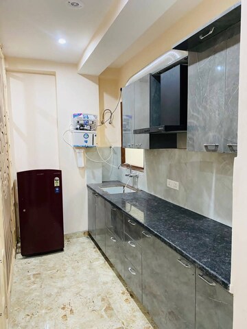 Kitchen in 1 BHK Builder Floor at Hong Kong Bazaar, Sector 57 – for Rent