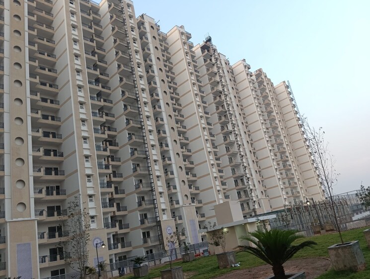 Exterior View, malwa-escon-primera 3 Bedroom 2250 Sq.Ft. Apartment In International Airport Road Zirakpur 8643904