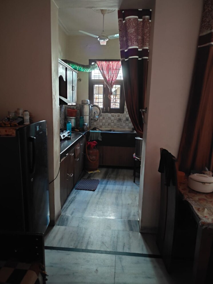 Kitchen, dhakoli 2 Bedroom 100 Sq.Yd. Apartment In Dhakoli Zirakpur 8643903