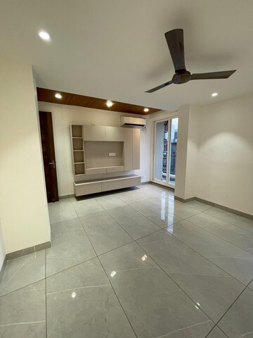 5 BHK Penthouse For Sale in Maxxus Elanza, International Airport Road